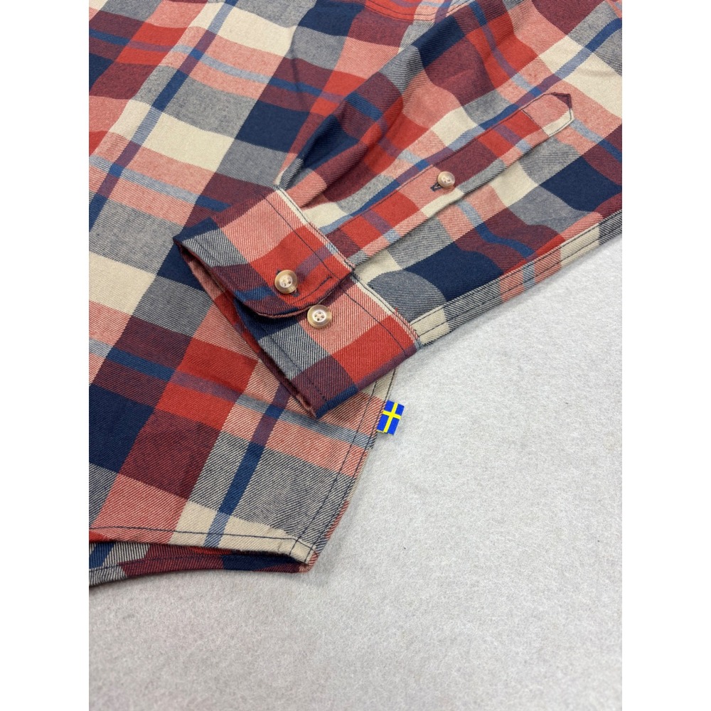 NWOT Fjallraven Fjallglim Shirt Long Sleeve Plaid Button Up Men's Large flannel - Picture 8 of 9